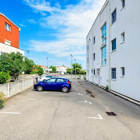 Modern In Peaceful Area -