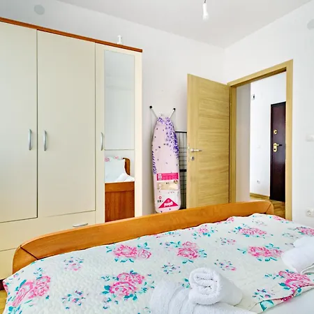 Modern In Peaceful Area -